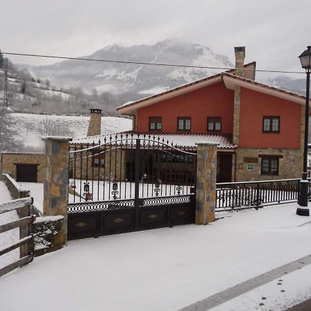 Hotel Rural El Fondon Soto De Agues Екстер'єр фото