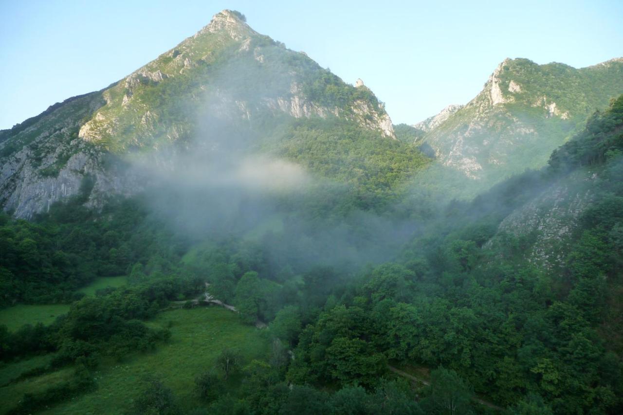 Hotel Rural El Fondon Soto De Agues Екстер'єр фото